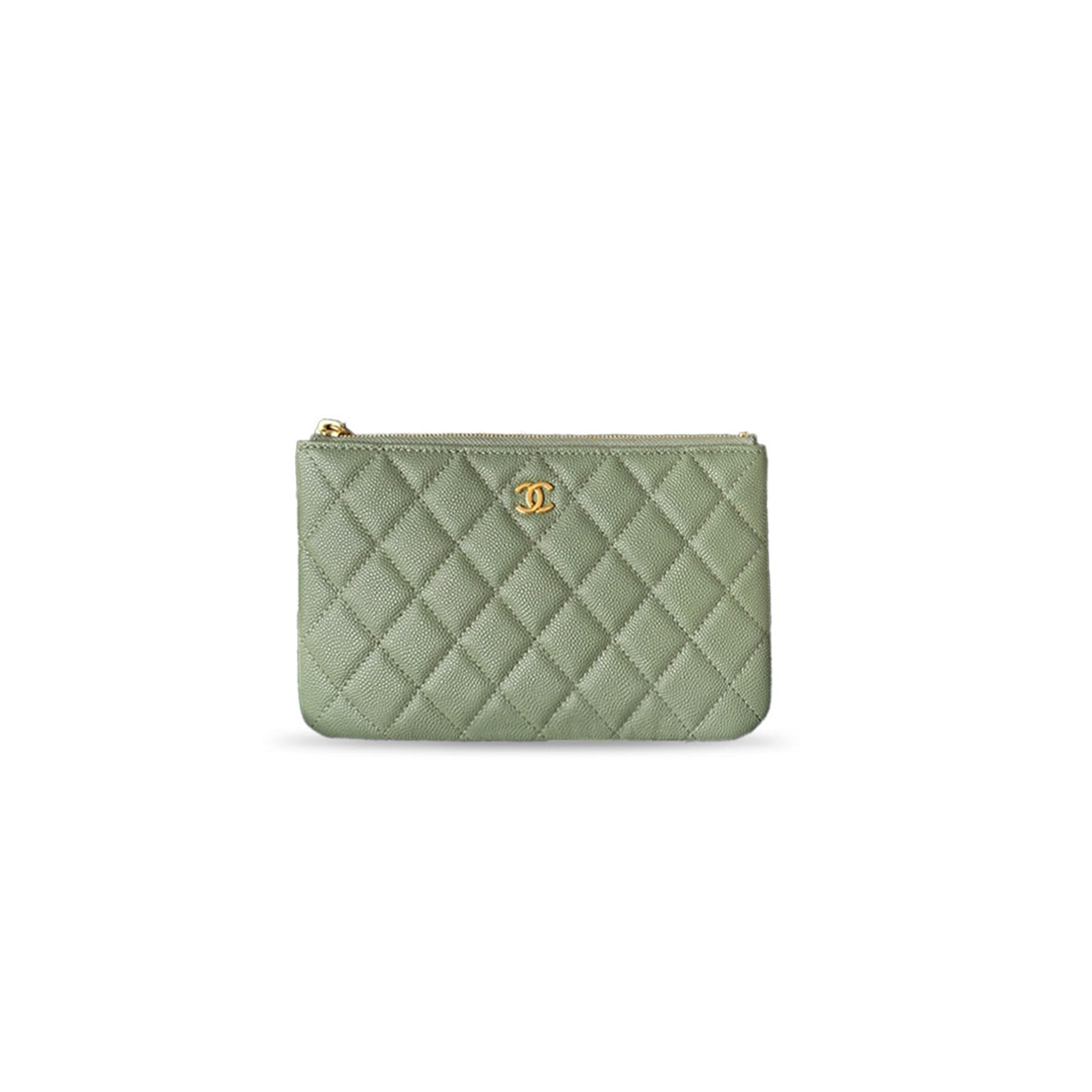CHANEL CAVIAR QUILTED COSMETIC CASE AP1071 (20*12.2*1cm)